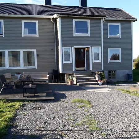 Leite Gard Near Atlantic Road In Hustadvika Lyngstad Buitenkant foto