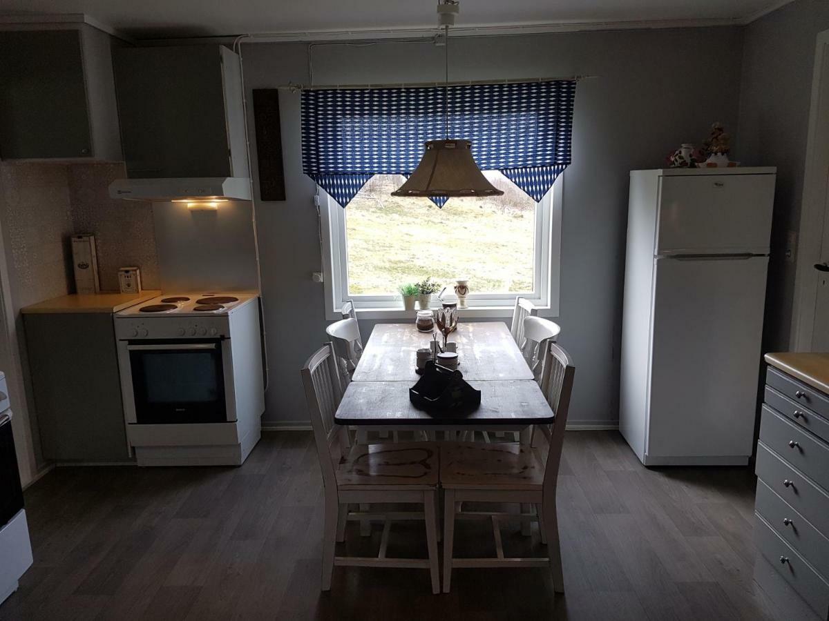 Leite Gard Near Atlantic Road In Hustadvika Lyngstad Buitenkant foto